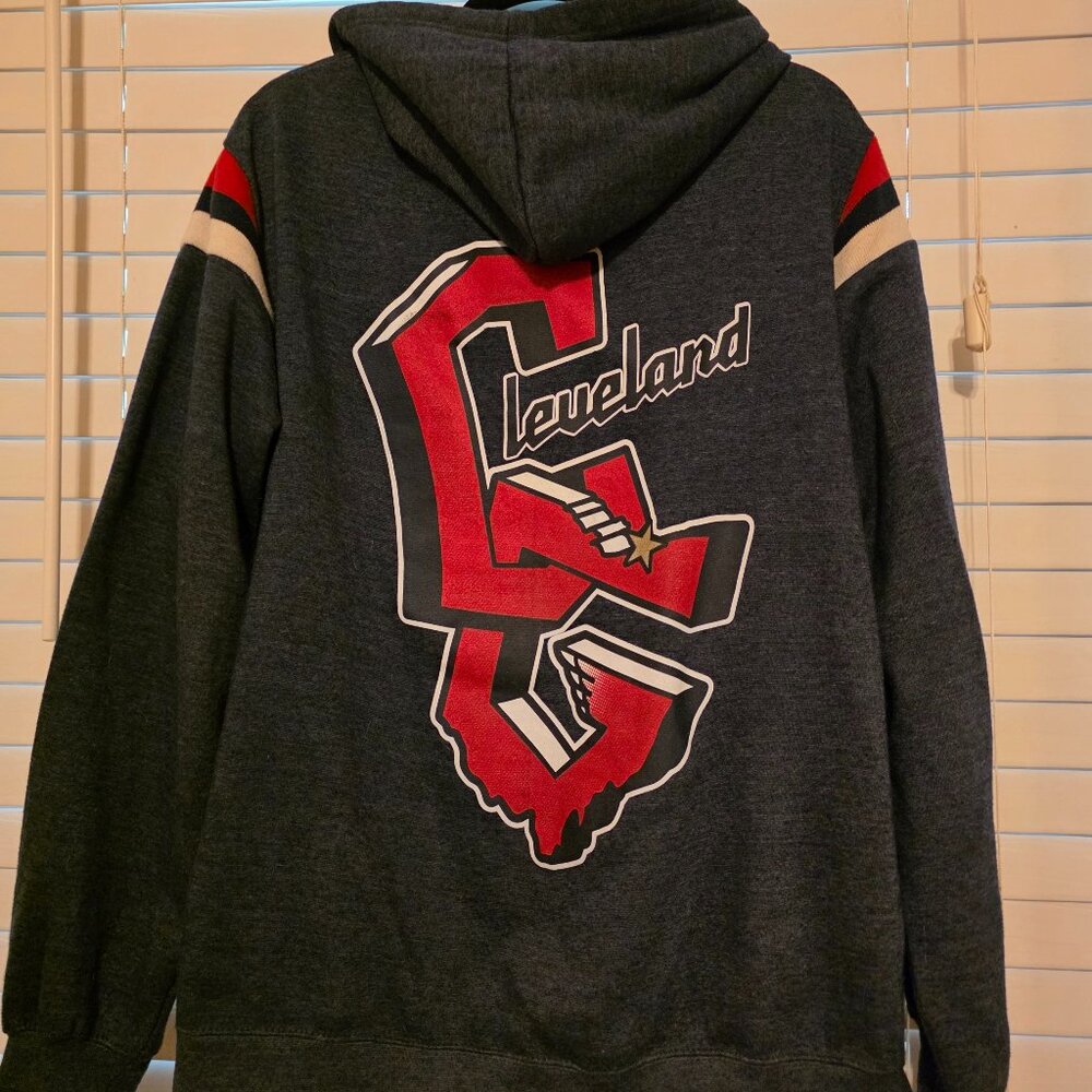 Cleveland Guardians Hoodie - Size XL